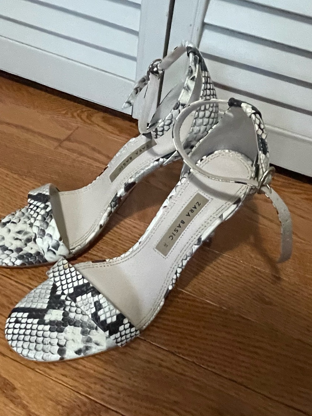 Zara Snake-Print Ankle-Strap Heels in Black & White - Picture 4 of 7